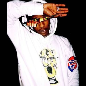 Meet your Posher, Brandon